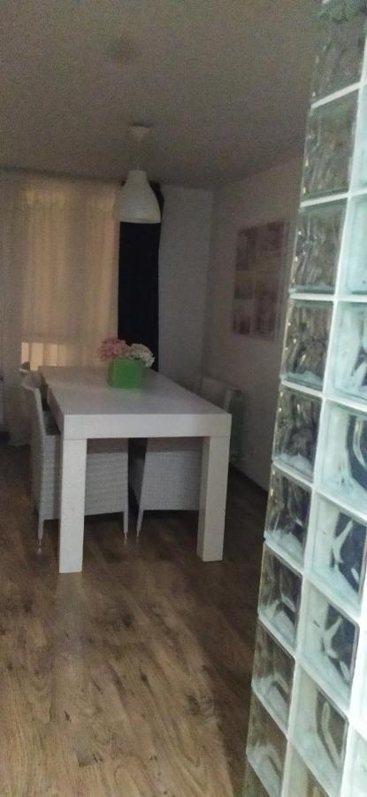 Apartament Txoko 48 Pampeluna Zewnętrze zdjęcie